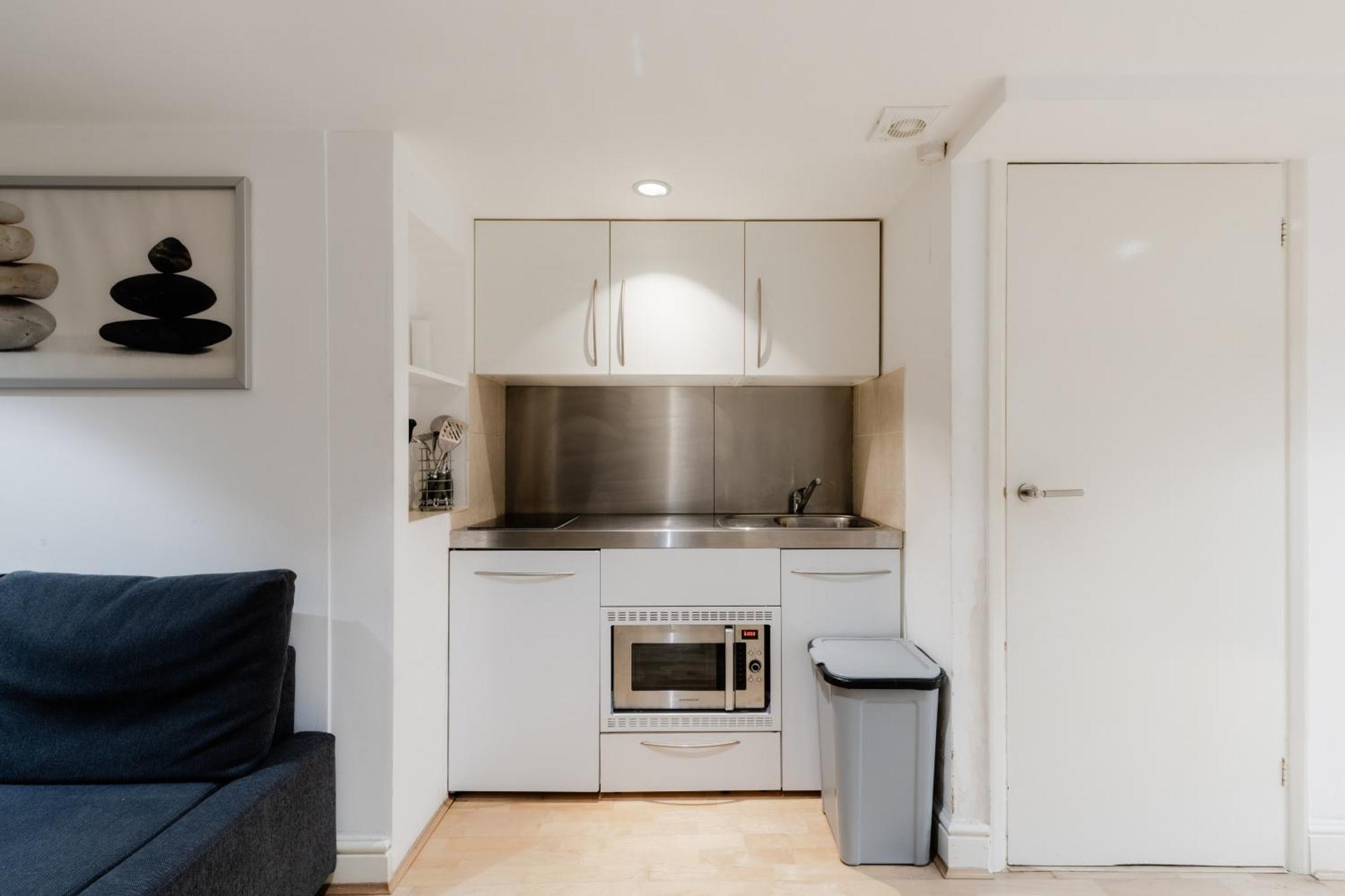 Fairhazel Gardens Studios Лондон Номер фото
