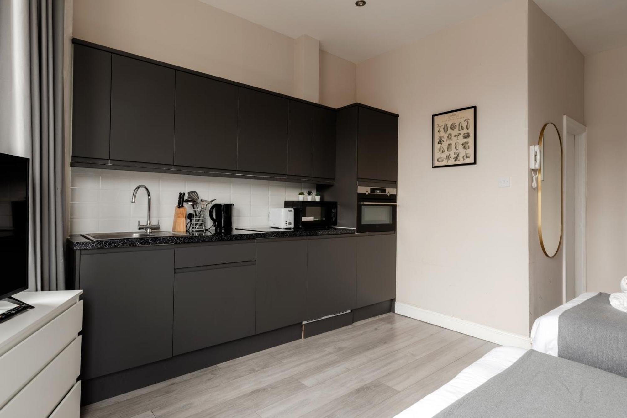 Fairhazel Gardens Studios Лондон Экстерьер фото
