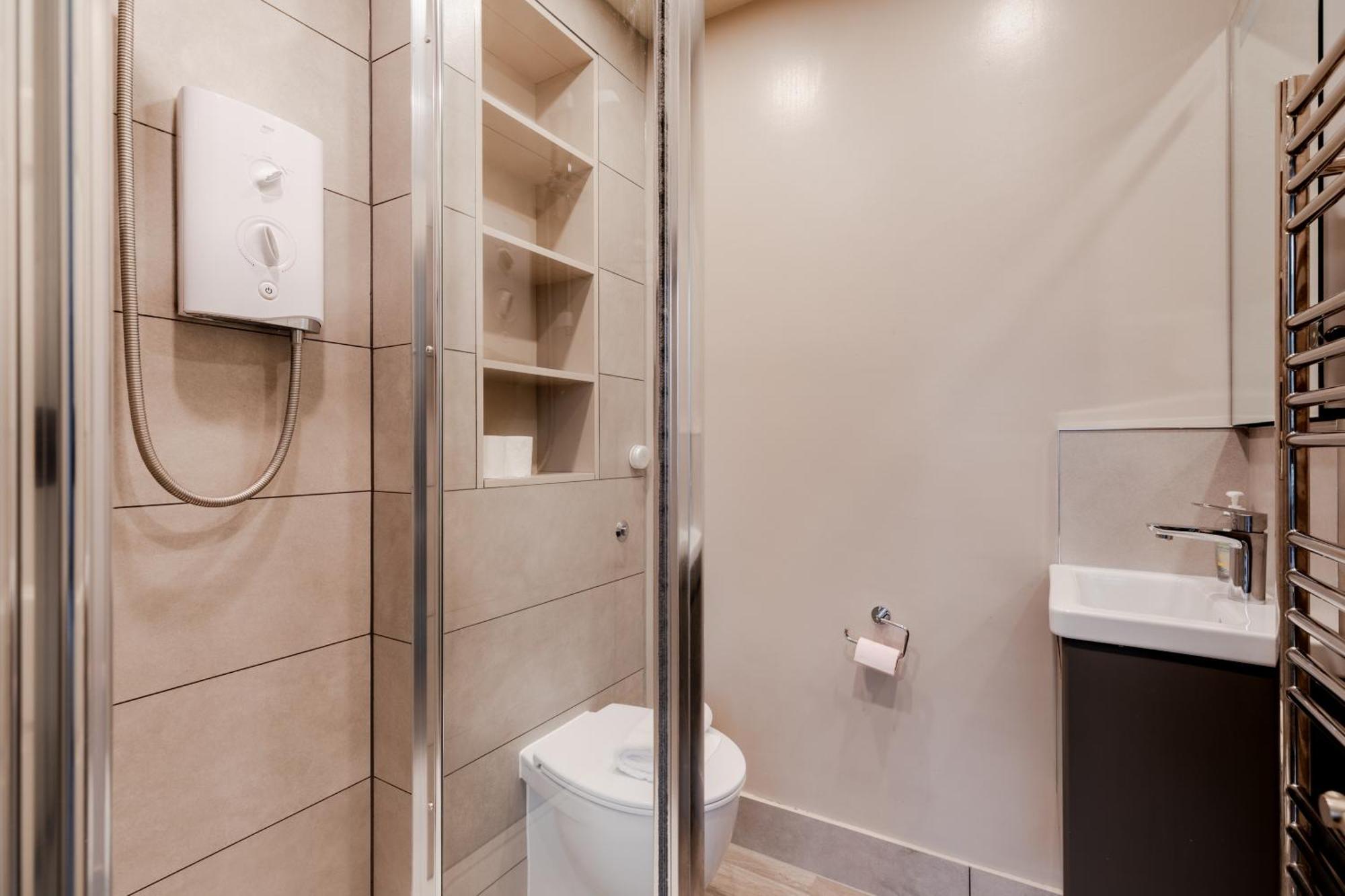 Fairhazel Gardens Studios Лондон Номер фото